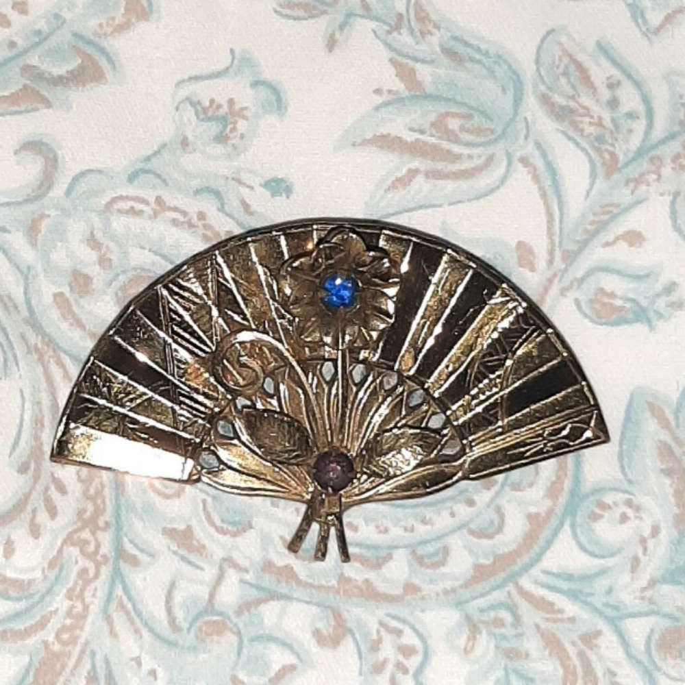 Art Deco Coro Brass Fan Brooch Blue and Pink/Red Rhinestones 1940's